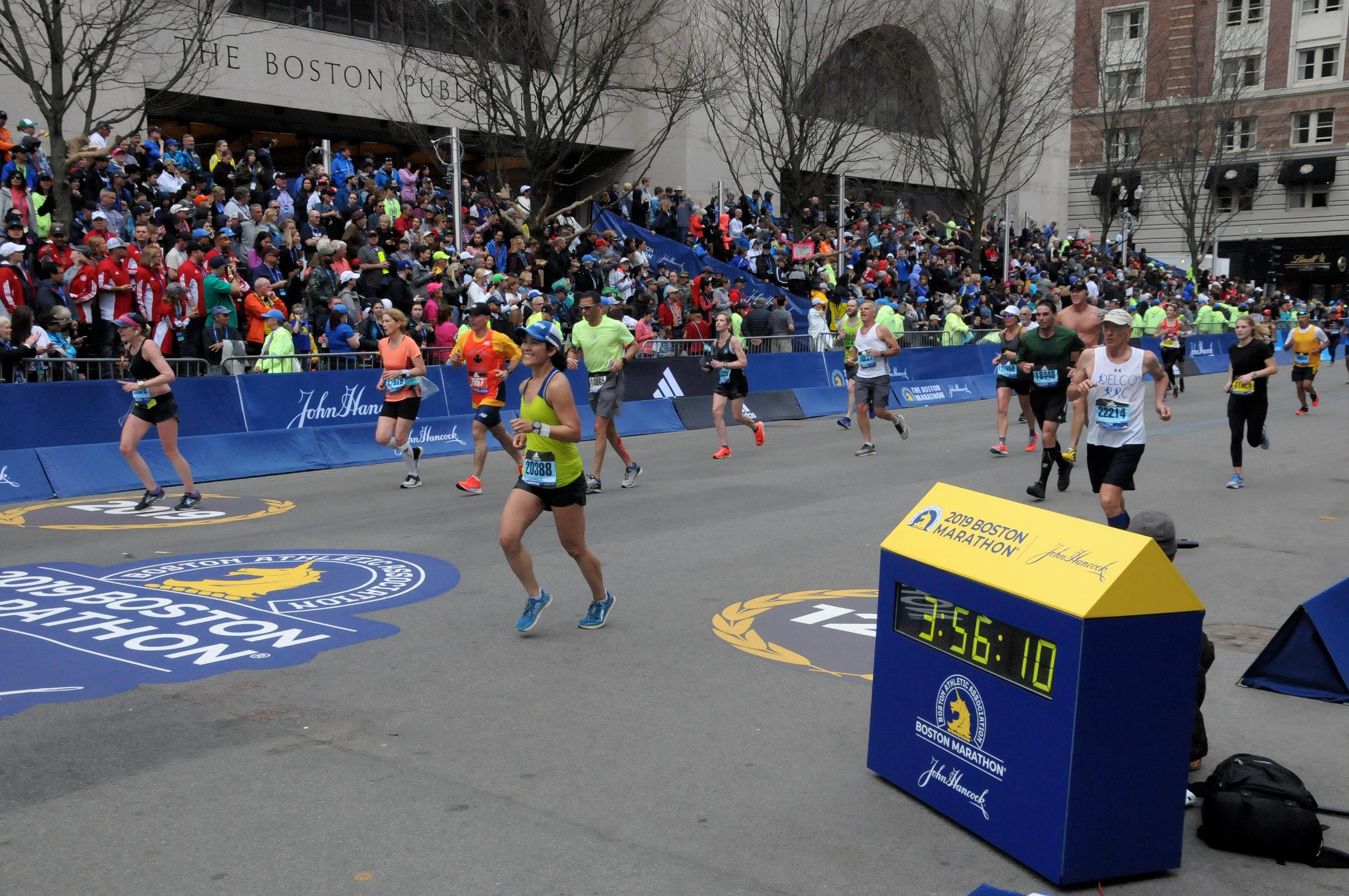 My First Boston Marathon – Race Recap – Happy Running Mom